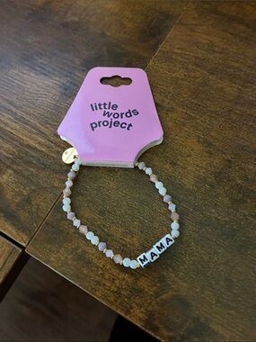 Little Words Project 'Mama' Pink Beaded Stretch Bracelet